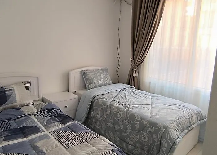 Paradise Hill 4*